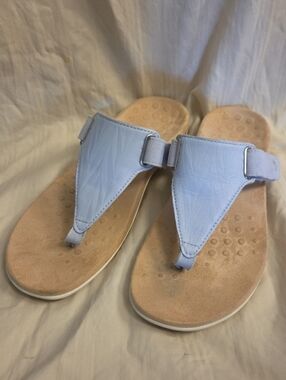Vionic Light Blue Leather Thong Sandals Sz 8 Arch Support Orthopedic Adjustable